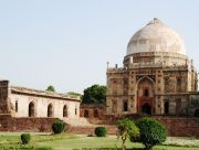 Lodi Gardens.Guest House