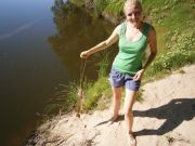 ����� ����