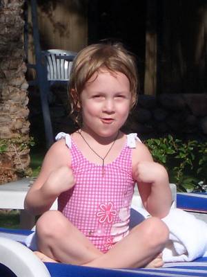 �������