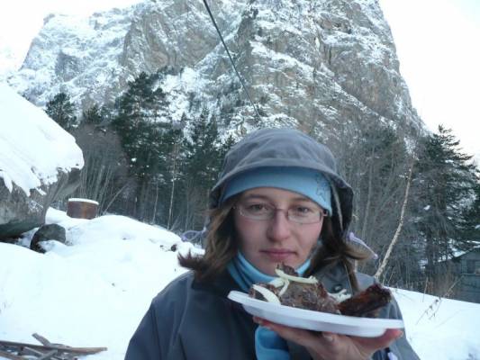 �������