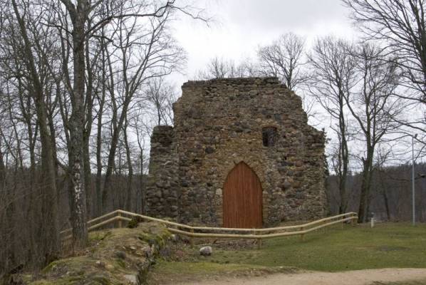 �������