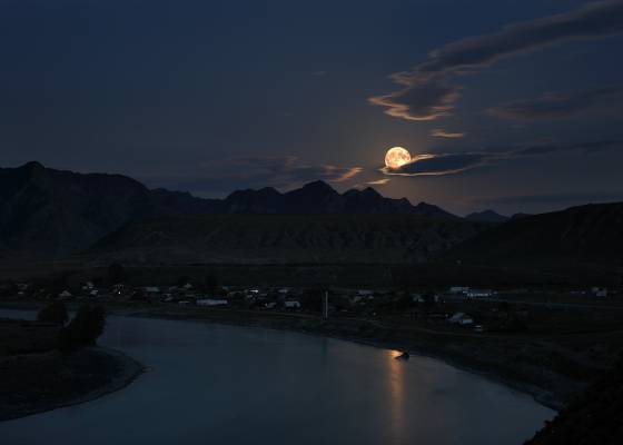 ���-�� ������ �� �����������