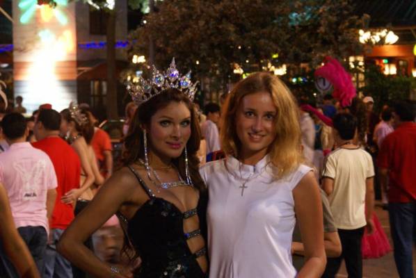 �������  ��������