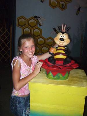 � �������