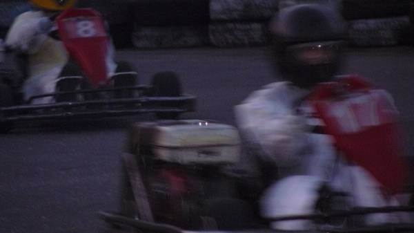 ���� � �