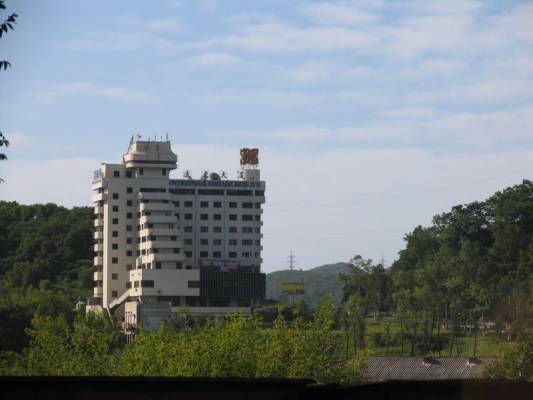 ���� ���