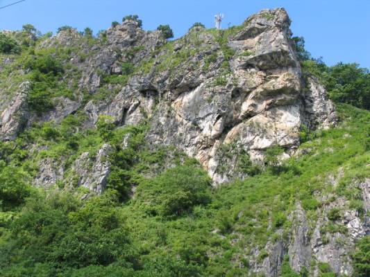 �������