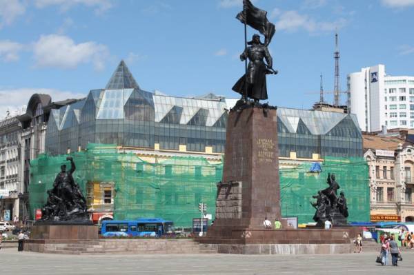 �������