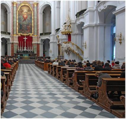 � ������