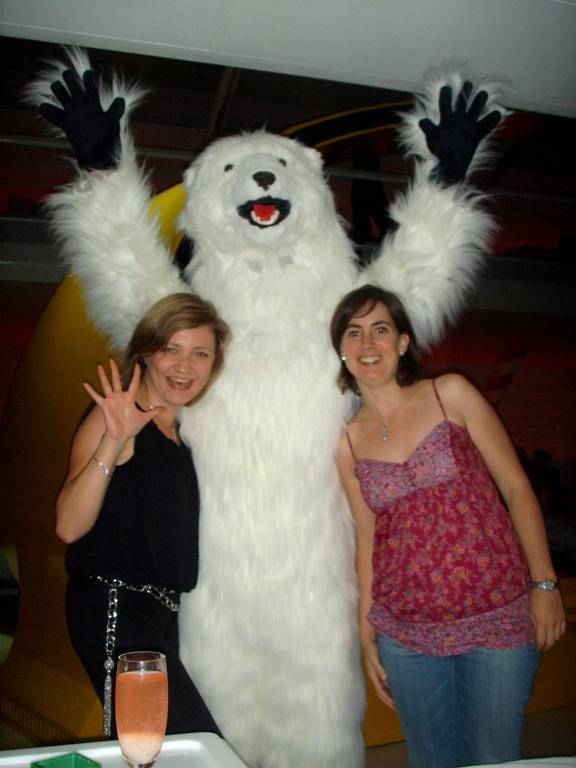 do you also see the polar bear?:))