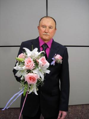 � �������