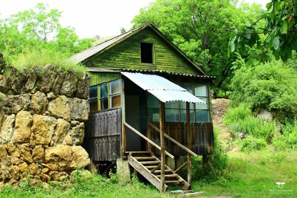 � �����������