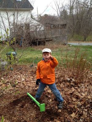 He lost his Mommy! (� �����:)) (