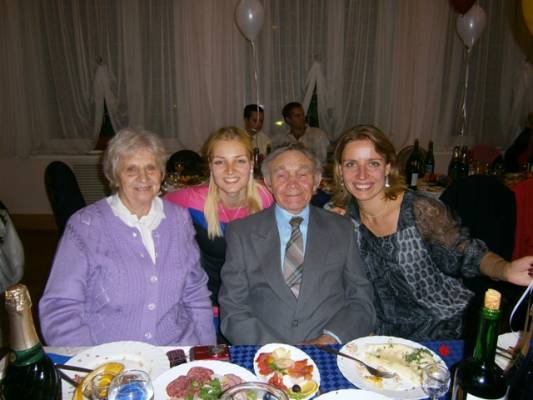 � �. ����� � �. �����